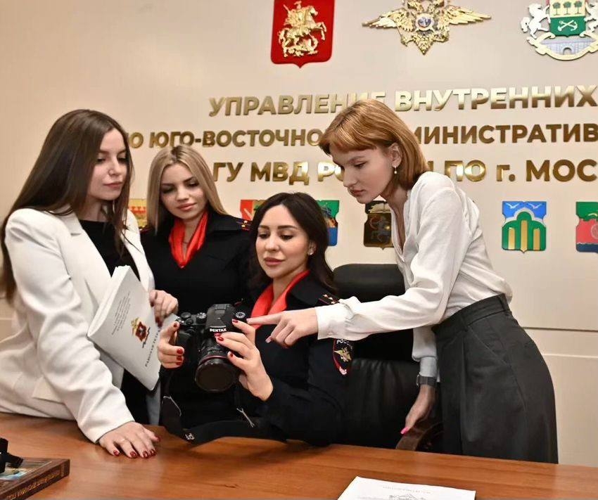 ИНФОРМАЦИЯ КАК ОРУЖИЕ. НА СТРАЖЕ ЗАКОНА