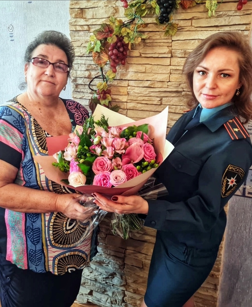 Ежегодно в последнее воскресенье ноября в России отмечается День Матери Ежегодно в последнее воскресенье ноября в России отмечается День Матери