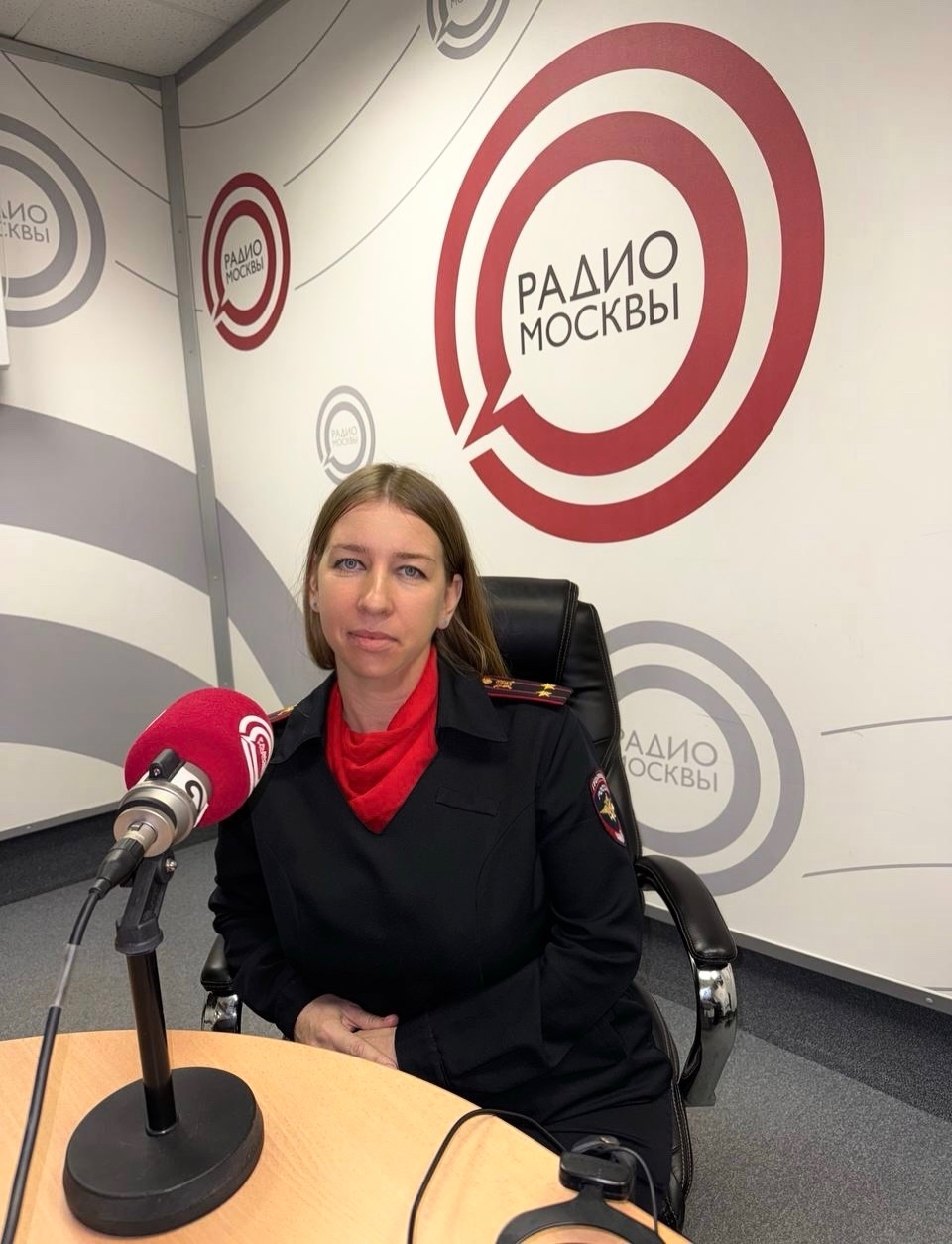 Начальник ПДН ОМВД России по району Люблино Елизавета Калинчева выступила на «Радио Москвы»
