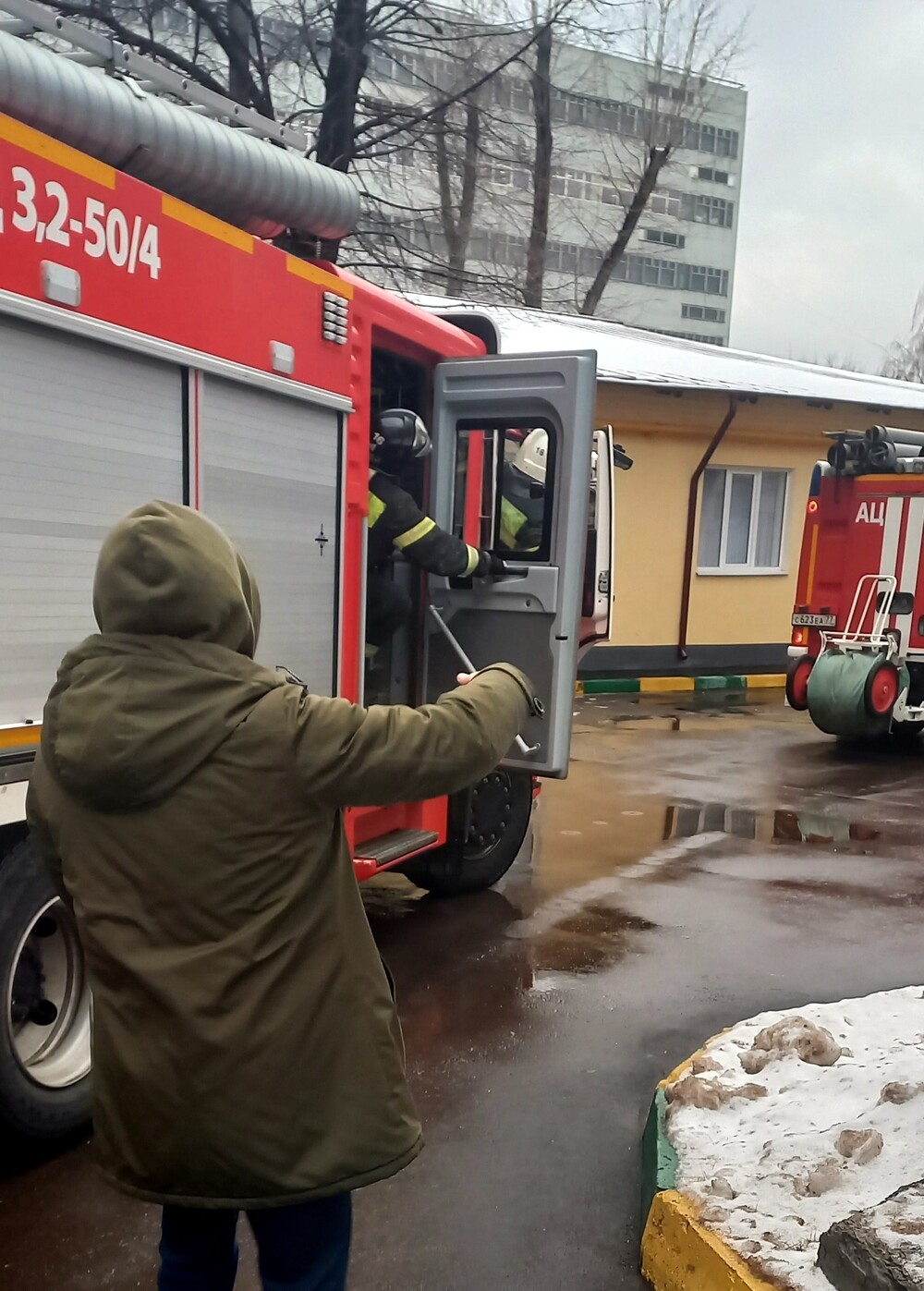 В университете «МЭИ» прошли пожарно-тактические учения