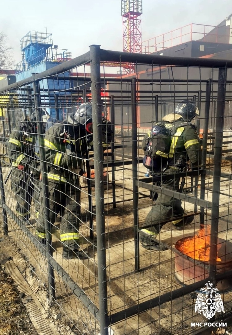 Пожарные нашего округа прошли "огневую полосу" Пожарные нашего округа прошли "огневую полосу"