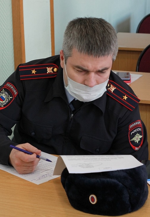 На юго-востоке Москвы выбрали лучшего по профессии среди сотрудников подразделений по вопросам миграции