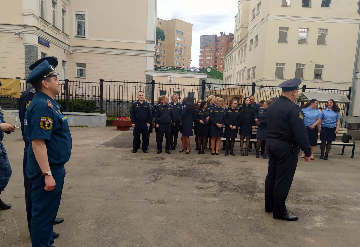 Учебная тренировка по эвакуации в отделе судебных приставов