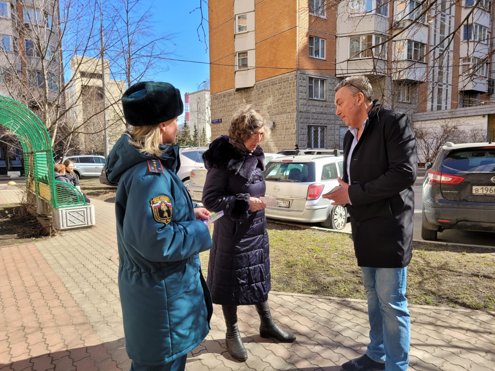 Профрейды с представителями общественного пункта охраны порядка Профрейды с представителями общественного пункта охраны порядка